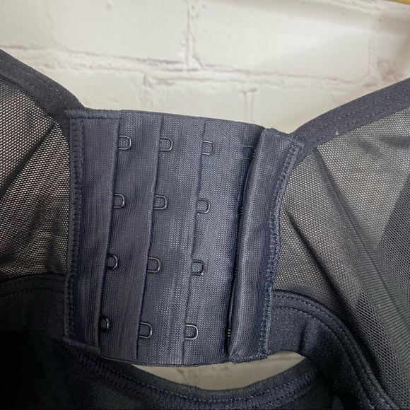 ✔️SOLD NWT Lane Bryant LIVI High Impact Sports Bra Black - Picture 7 of 11